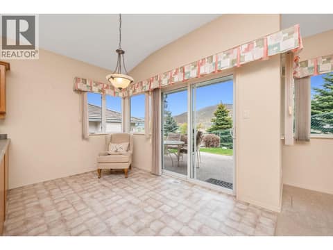 Photo 16 of 124 Sarsons Road Unit# 102, Middleton Mountain Vernon