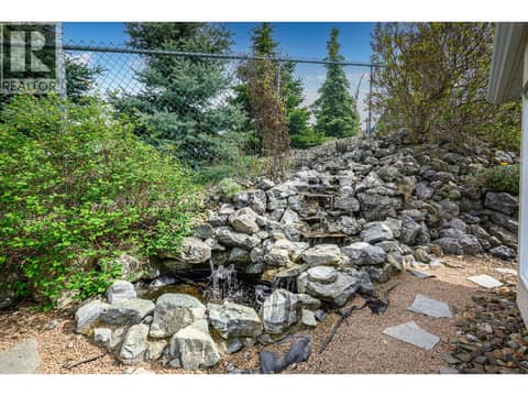 Photo 31 of 124 Sarsons Road Unit# 102, Middleton Mountain Vernon