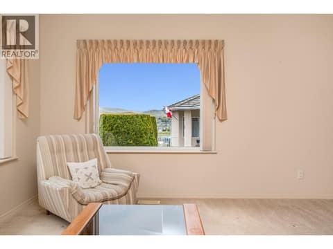 Photo 6 of 124 Sarsons Road Unit# 102, Middleton Mountain Vernon