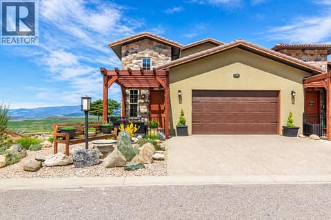 Photo 1 of 595 Vineyard Way N Unit# 31, Bella Vista, Vernon