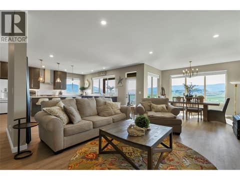 Photo 24 of 595 Vineyard Way N Unit# 31, Bella Vista, Vernon