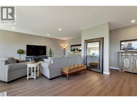 Photo 27 of 595 Vineyard Way N Unit# 31, Bella Vista, Vernon