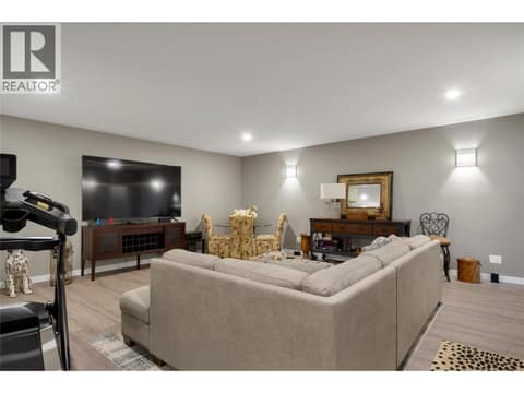 Photo 54 of 595 Vineyard Way N Unit# 31, Bella Vista, Vernon