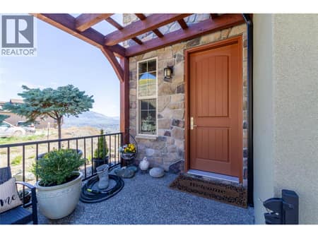 Photo 6 of 595 Vineyard Way N Unit# 31, Bella Vista, Vernon