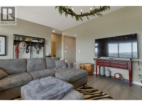 Photo 60 of 595 Vineyard Way N Unit# 31, Bella Vista, Vernon
