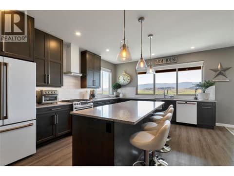 Photo 9 of 595 Vineyard Way N Unit# 31, Bella Vista, Vernon