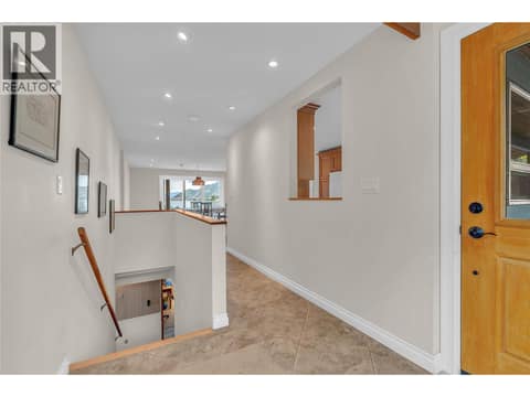 Photo 3 of 418 Panorama Crescent, Eastside/Lkshr Hi/Skaha Est, Okanagan Falls