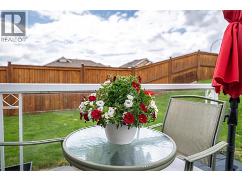Photo 10 of 400 Fortress Crescent, Foothills, Vernon