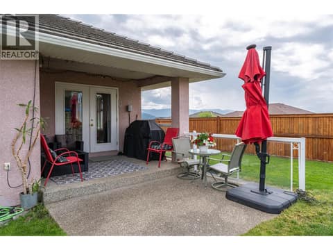 Photo 8 of 400 Fortress Crescent, Foothills, Vernon