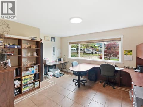 Photo 37 of 855 Ross Avenue, Columbia/Duncan, Penticton