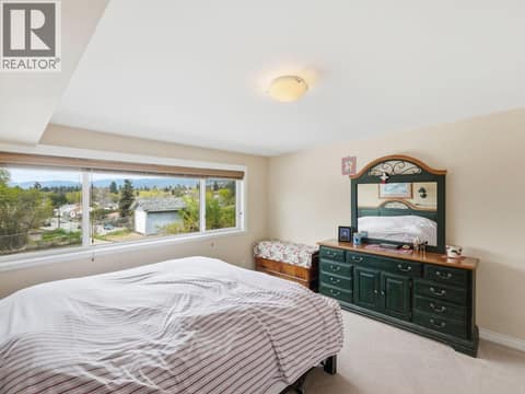 Photo 44 of 855 Ross Avenue, Columbia/Duncan, Penticton