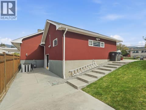 Photo 59 of 855 Ross Avenue, Columbia/Duncan, Penticton
