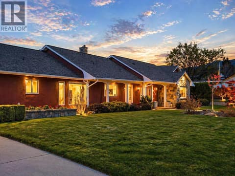 Photo 7 of 855 Ross Avenue, Columbia/Duncan, Penticton
