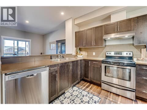 Photo 5 of 995 Mt. Ida Drive Unit# 4, Middleton Mountain Vernon
