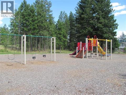 Photo 4 of 10451 Westshore Road, Okanagan North, Vernon
