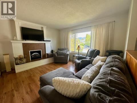 Photo 13 of 3918 13 Street, East Hill, Vernon