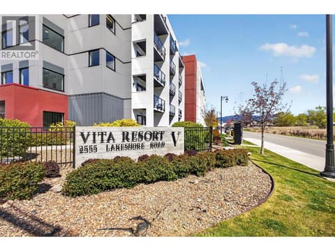 Vita Resort in Vernon steps to the lake at 2555 Lakeshore Road Unit# 114, Okanagan Landing, Vernon