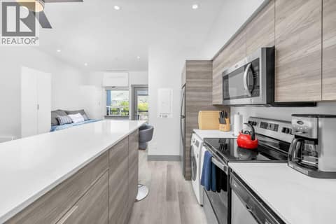 Photo 2 of 2555 Lakeshore Road Unit# 406, Okanagan Landing, Vernon
