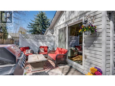 Privacy fencing between neighbouring units. at 1041 Middleton Way Unit# 102, Middleton Mountain Vernon