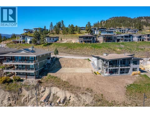 Photo 12 of 8872 Hampshire Crescent, Adventure Bay, Vernon