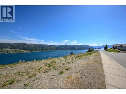 Photo 2 of 8808 TAVISTOCK Road, Adventure Bay, Vernon