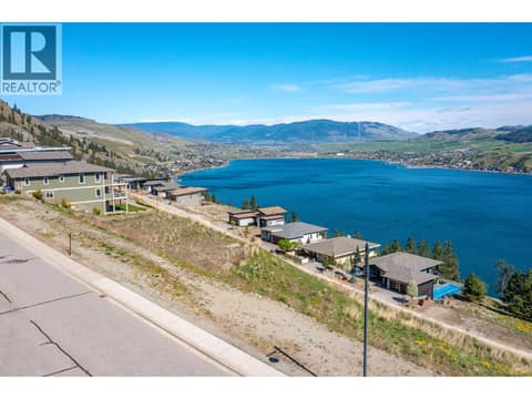 Photo 6 of 8808 TAVISTOCK Road, Adventure Bay, Vernon