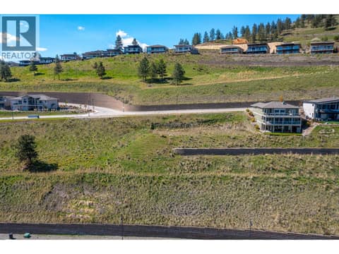 Photo 7 of 8808 TAVISTOCK Road, Adventure Bay, Vernon