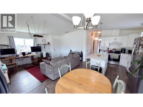 Open living area in guest house at 15230 89th Street, Osoyoos Rural