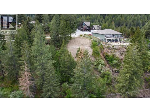 Photo 14 of 10579 Columbia Way, Okanagan North, Vernon