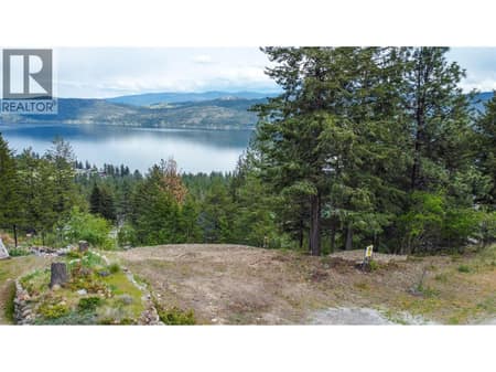 Photo 2 of 10579 Columbia Way, Okanagan North, Vernon