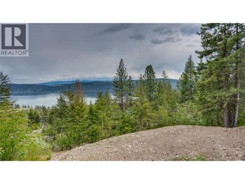 Photo 6 of 10579 Columbia Way, Okanagan North, Vernon