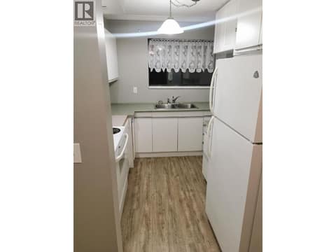 Photo 4 of 5300 25th Avenue Unit# 10, Okanagan Landing, Vernon