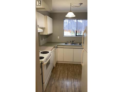 Photo 5 of 5300 25th Avenue Unit# 10, Okanagan Landing, Vernon