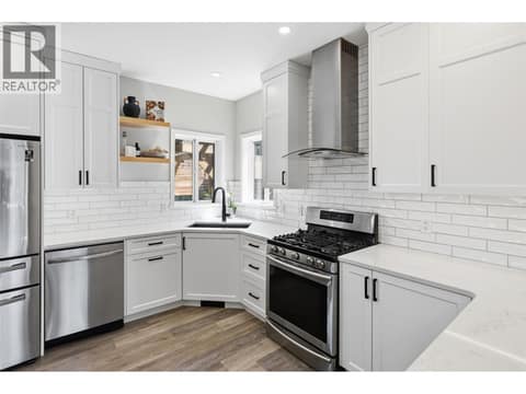 Photo 17 of 2381 Wiltse Drive, Wiltse/Valleyview, Penticton