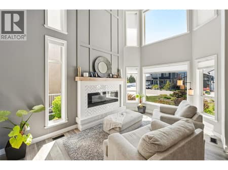 Photo 2 of 2381 Wiltse Drive, Wiltse/Valleyview, Penticton