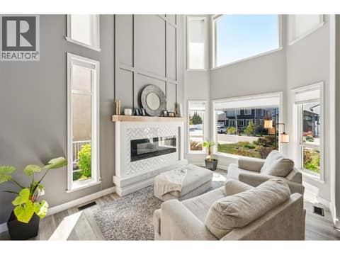Photo 2 of 2381 Wiltse Drive, Wiltse/Valleyview, Penticton