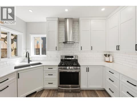 Photo 6 of 2381 Wiltse Drive, Wiltse/Valleyview, Penticton