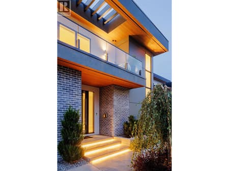 Photo 2 of 140 Oliver Place, Uplands/Redlands, Penticton