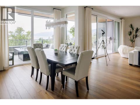 Photo 8 of 140 Oliver Place, Uplands/Redlands, Penticton