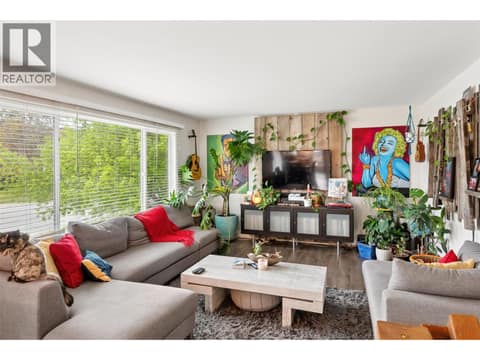 Photo 14 of 3521 Dunbarton Road, Glenrosa, West Kelowna