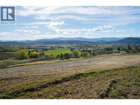 Photo 5 of 5152 Whitetail Drive, Ellison, Kelowna
