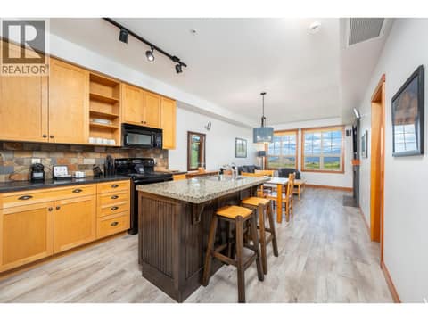 Photo 5 of 107 Village Centre Court Unit# 214, Predator Ridge, Vernon