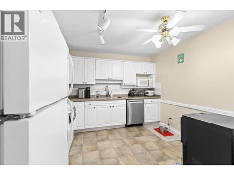 Photo 20 of 3300 Centennial Drive Unit# 204, City of Vernon