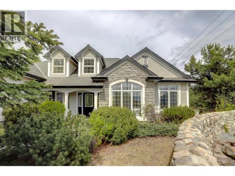 Photo 1 of 1101 Phoenix Drive, Foothills, Vernon