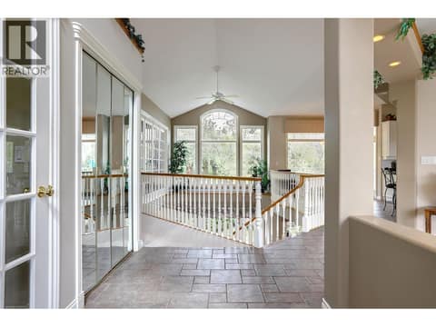 Photo 5 of 1101 Phoenix Drive, Foothills, Vernon