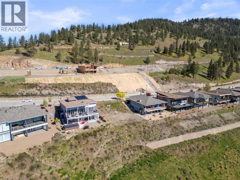 Photo 10 of 8972 Tavistock Road, Adventure Bay, Vernon