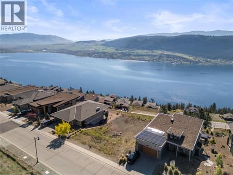 Photo 11 of 8972 Tavistock Road, Adventure Bay, Vernon