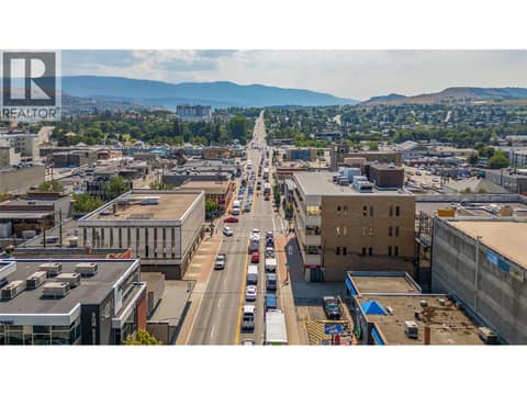 Photo 11 of 3131 30th Avenue, City of Vernon