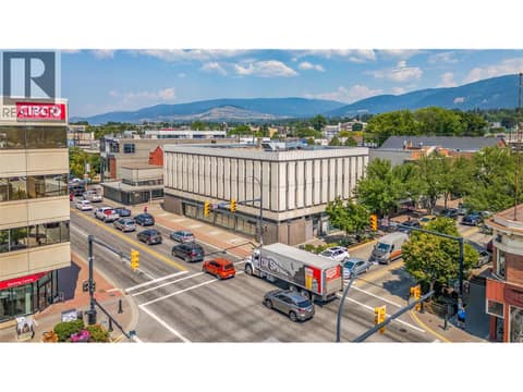 Photo 3 of 3131 30th Avenue, City of Vernon