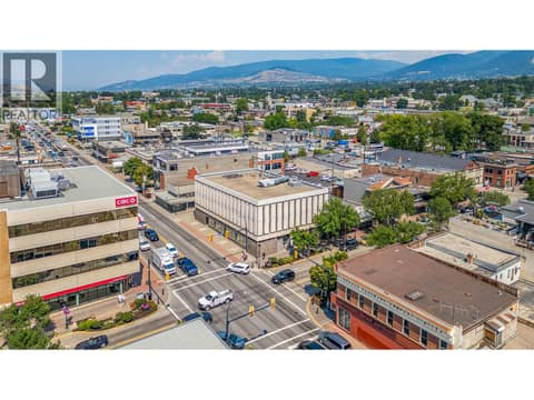 Photo 6 of 3131 30th Avenue, City of Vernon